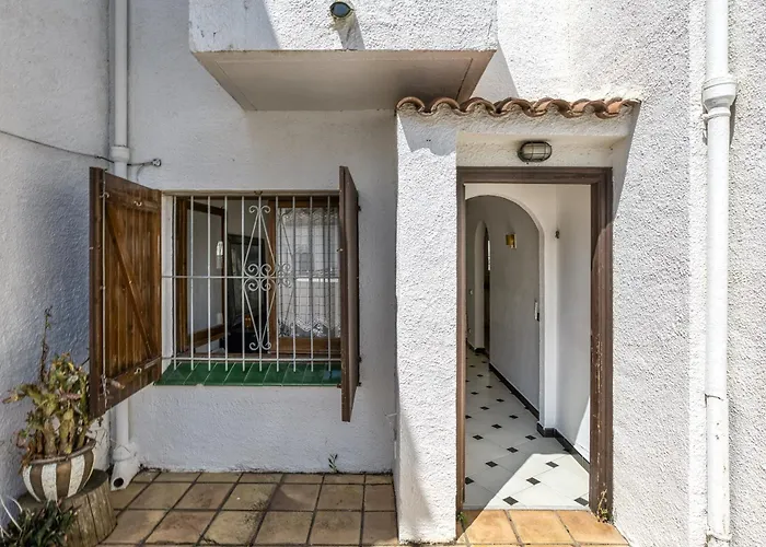 Casa De Riells